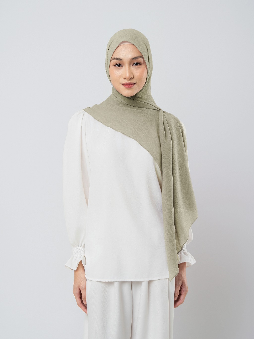 Leeny Instant Hijab - Pashmina Instant Premium