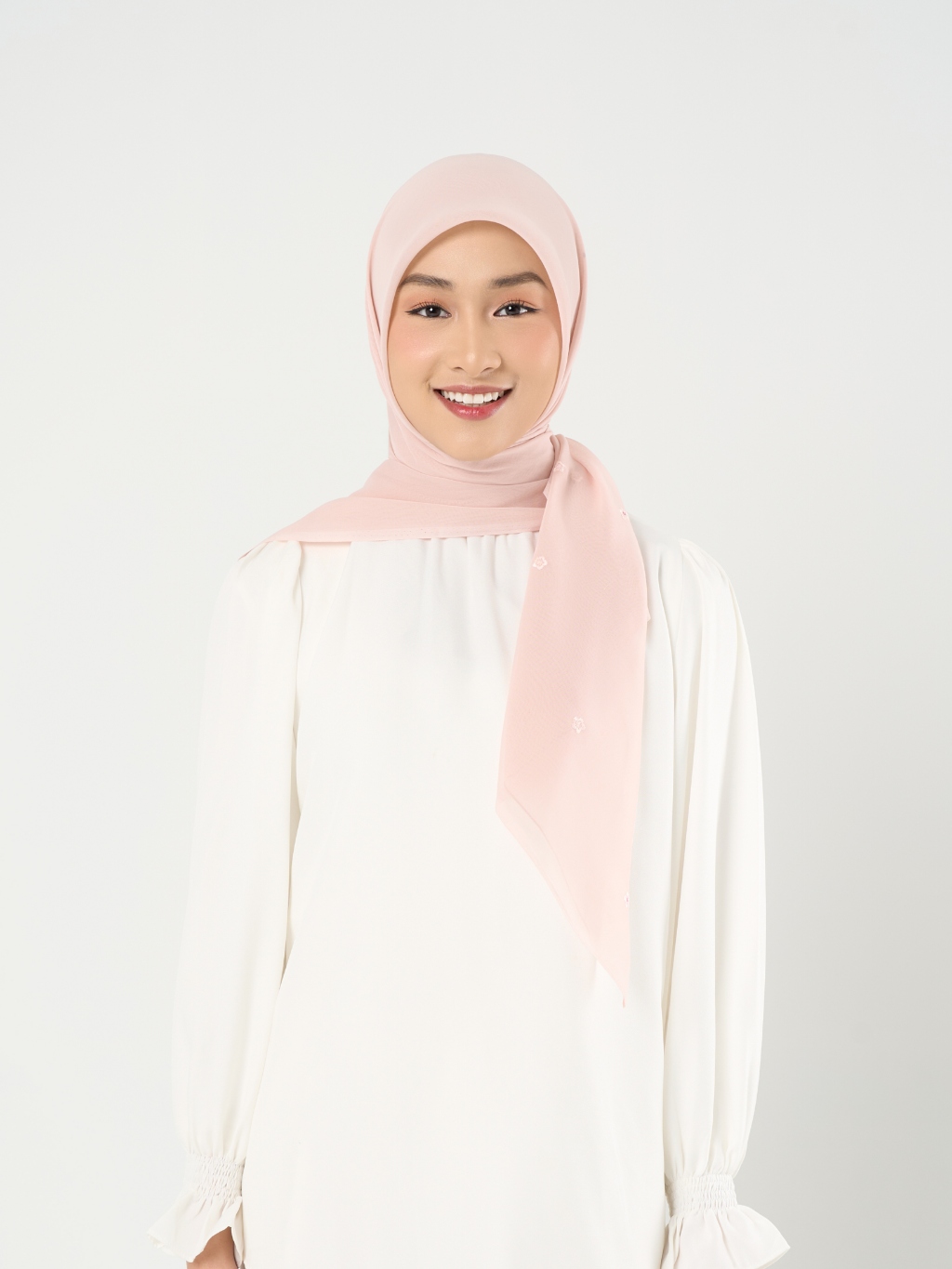 Ayara Embroidery - Hijab Segiempat Bordir Bunga Crystal