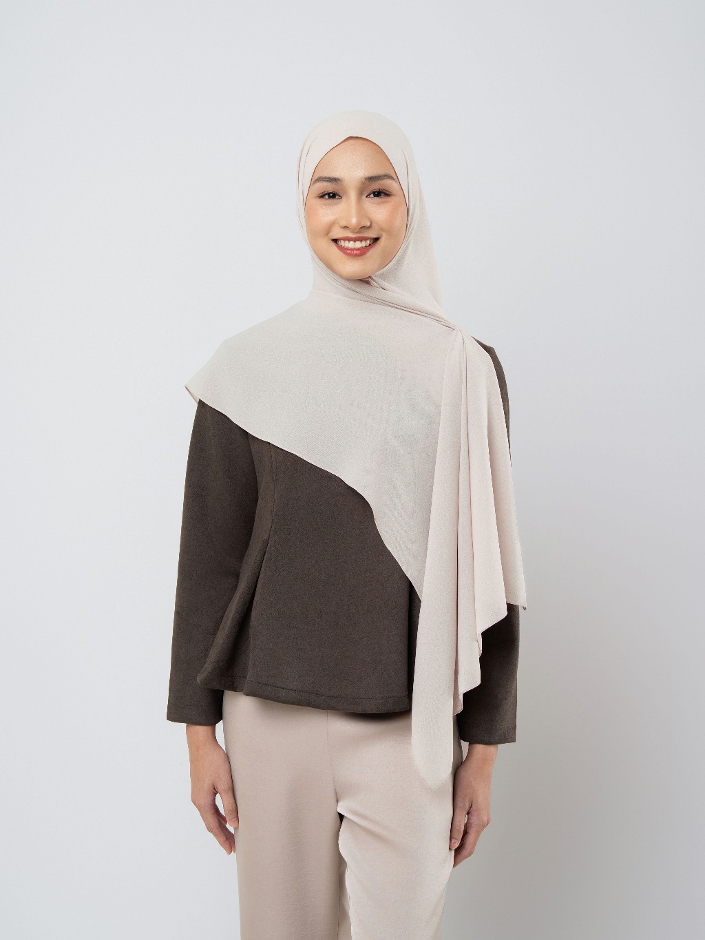 Leeny Instant Hijab - Pashmina Instant Premium