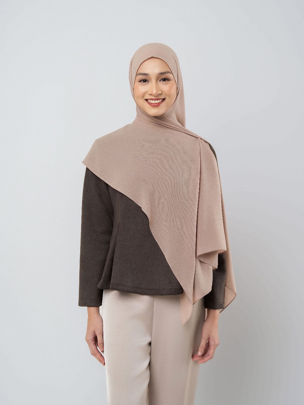 Leeny Instant Hijab - Pashmina Instant Premium