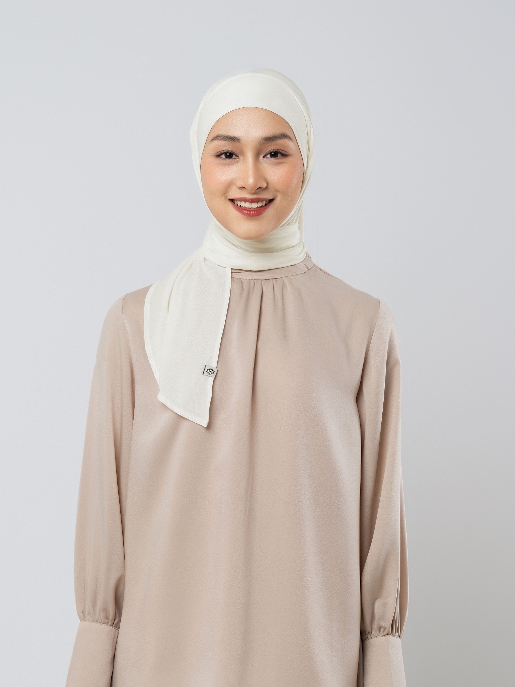 Nadine Pashmina Instant - Pashmina Instan Premium