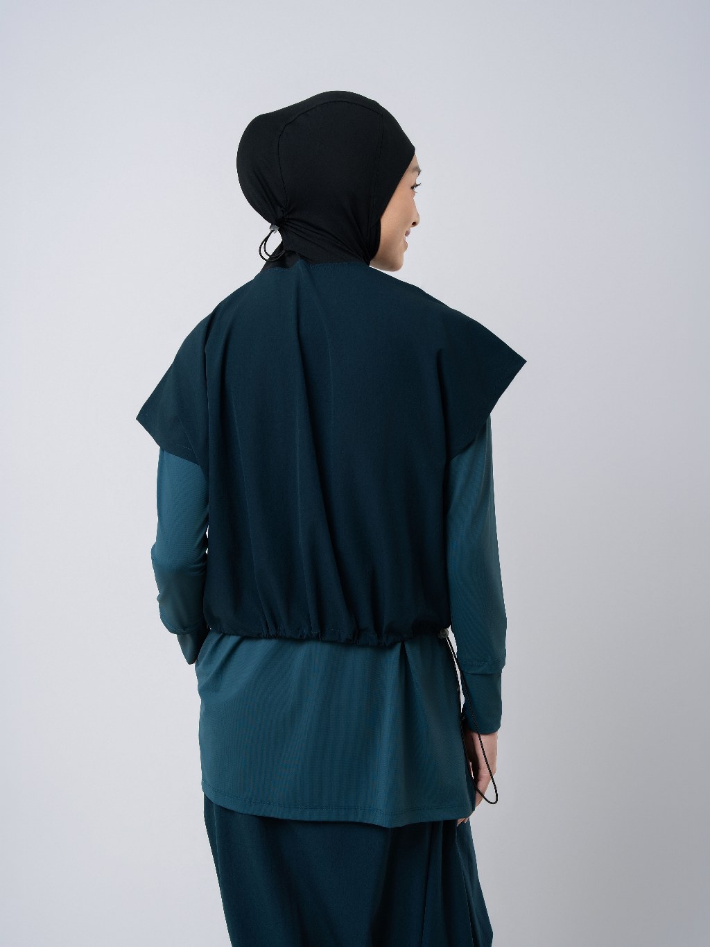 EasyOn Eila Hijab Vest - Hijab Rompi Olahraga Anti UV