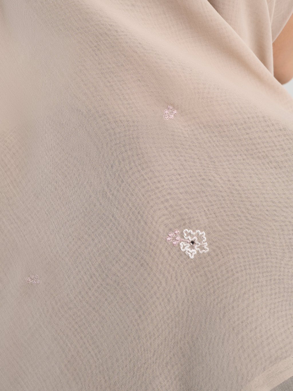 Kenna Embroidery - Hijab Segiempat Bordir Bunga Crystal