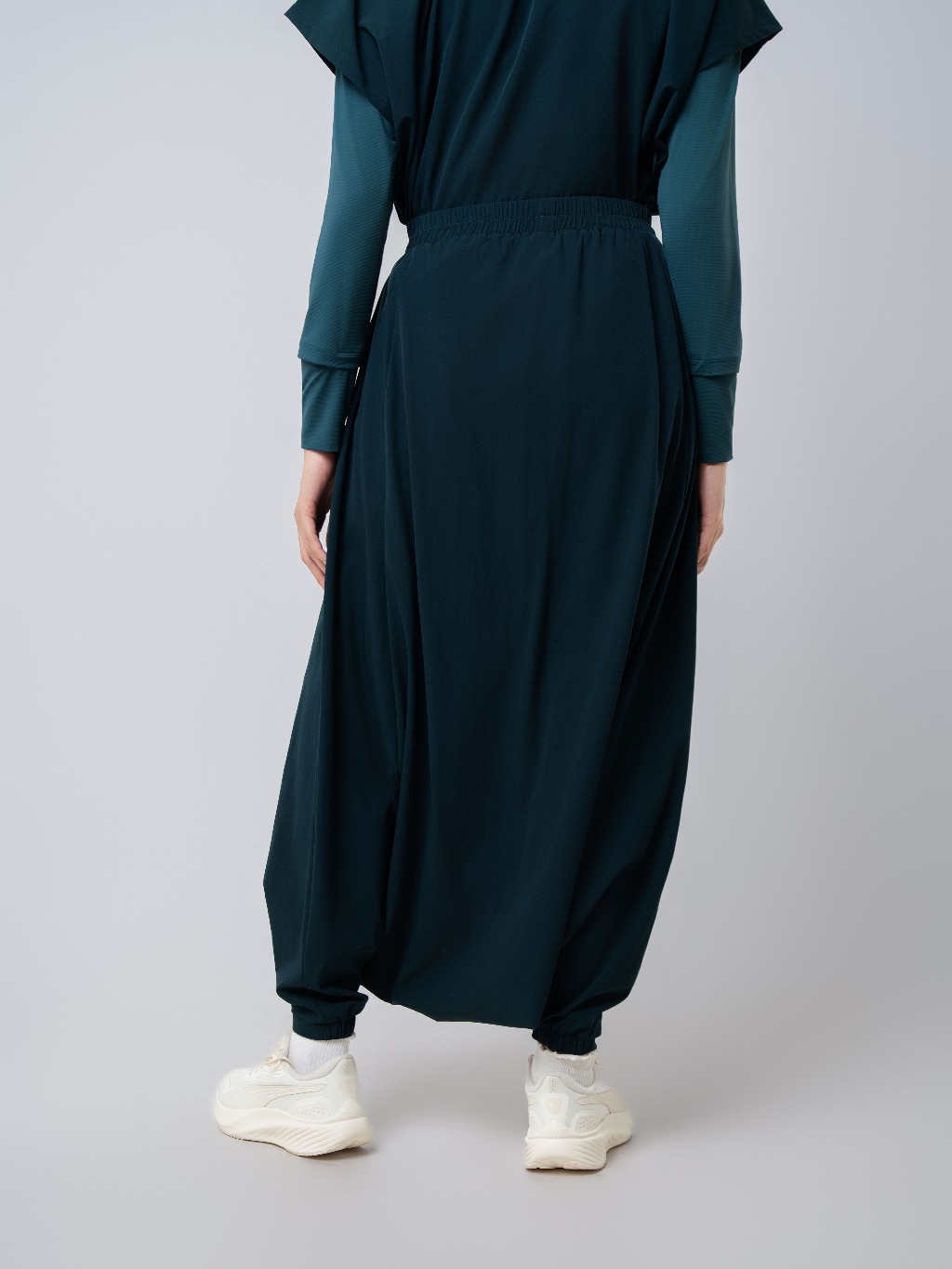 EasyOn Tura Harem Pants - Celana Harem Olahraga