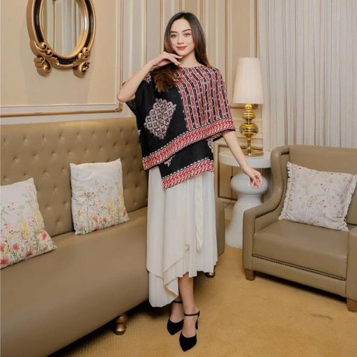 Image of Haira Blouse