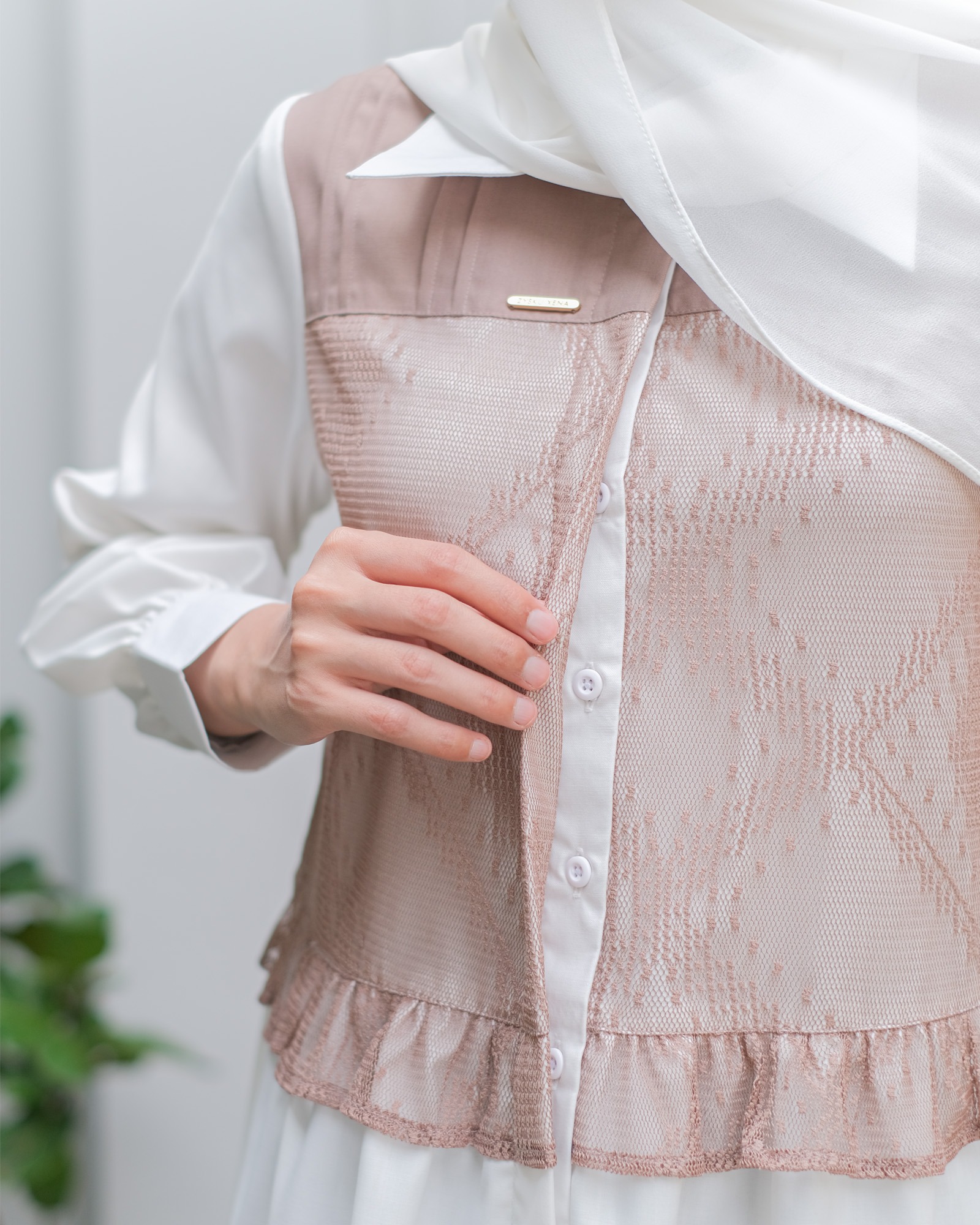 Zysku Xena | Ravine Lace Overlay Shirt - 3 Warna | Kemeja Kantor Formal Wanita Lengan Panjang