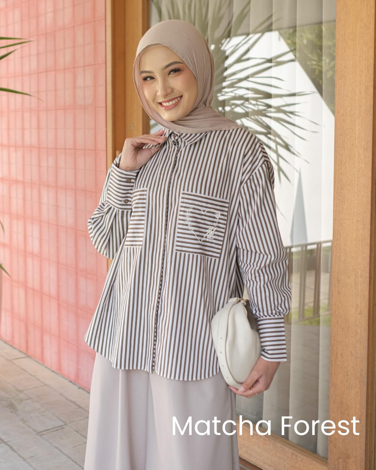 Zysku Xena | Minor Defect | Basic Oversized Striped Shirt - 8 Warna | Kemeja Wanita Lengan Panjang Salur Longgar Casual
