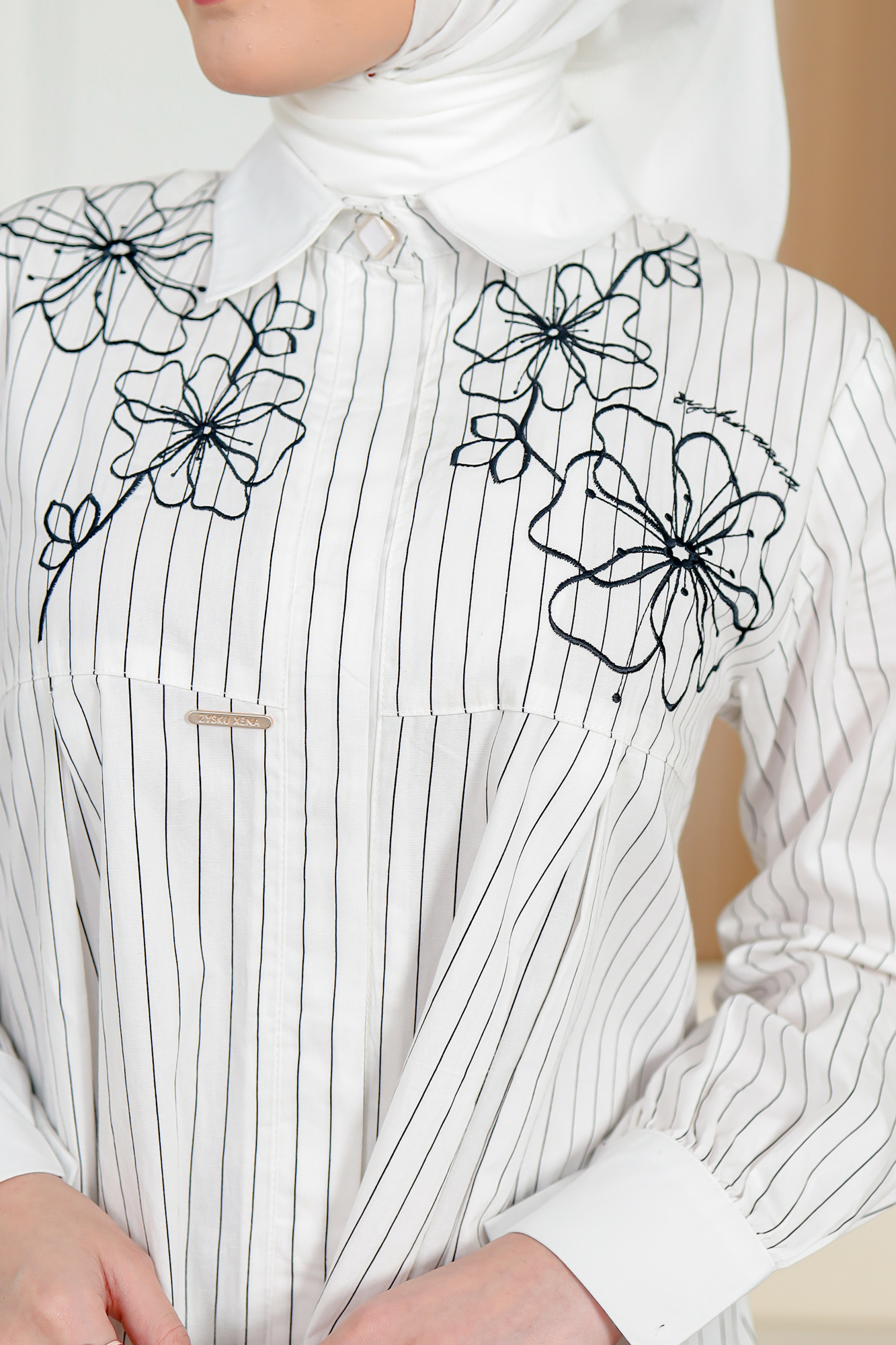 Zysku Xena | Minor Defect | Senara Shirt | Kemeja Kantor Katun Lengan Panjang Bordir Wanita