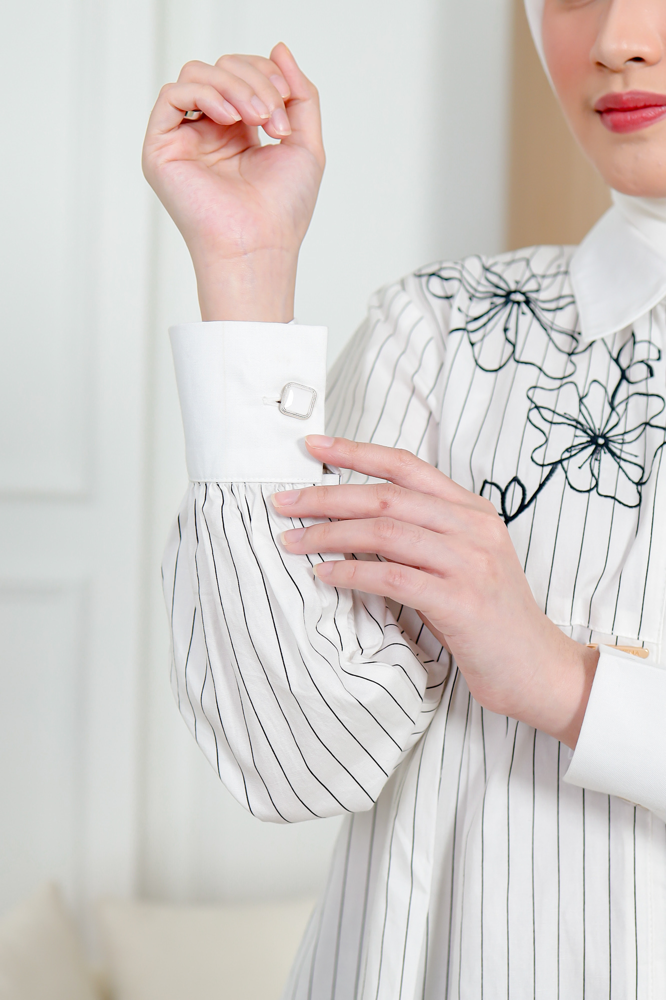 Zysku Xena | Senara Shirt | Kemeja Kantor Katun Lengan Panjang Bordir Wanita