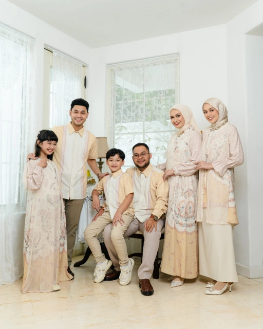 Image of PO Windsor Family Set - Butterfield