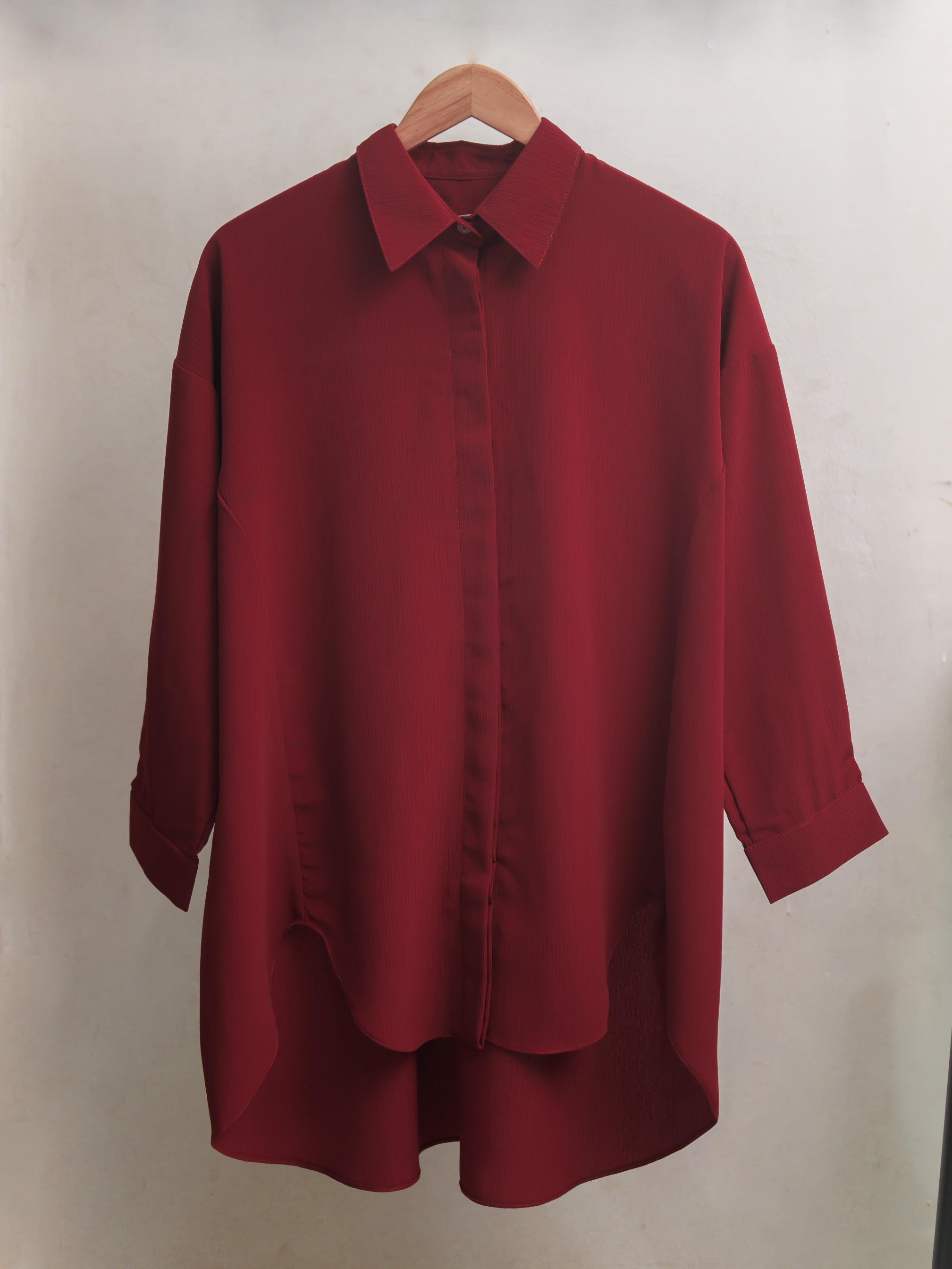 Zysku Xena | Avery Oversized Shirt (POLOS) | Kemeja Kantor Wanita Longgar Oversized Basic Printed
