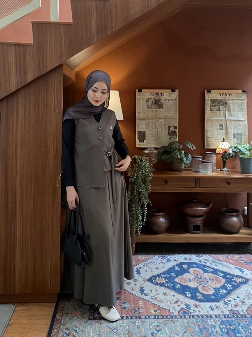 Image of Zysku Xena | Isvara One Set | Setelan Vest Rok Kerja Kantor Wanita
