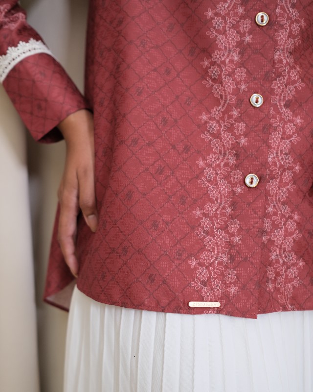 Zysku Xena | Saka Shirt | Kemeja Agustusan Kerja Motif Kantor Wanita Lengan Panjang
