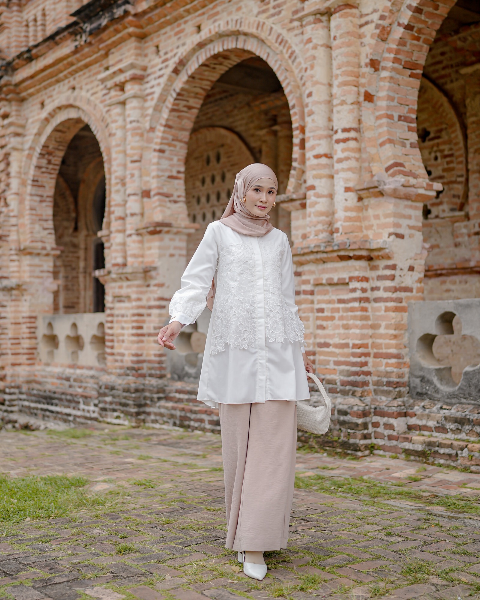 Zysku Xena | Mooi Tunic | Tunik Kemeja Wanita Lengan Panjang Organza Bordir Brokat