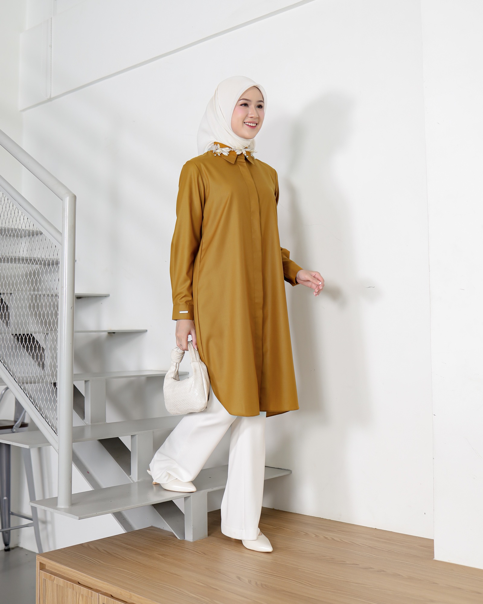 Zysku Xena | Basic Long Shirt - 9 Warna | Kemeja Kerja Polos Kantor Wanita Lengan Panjang
