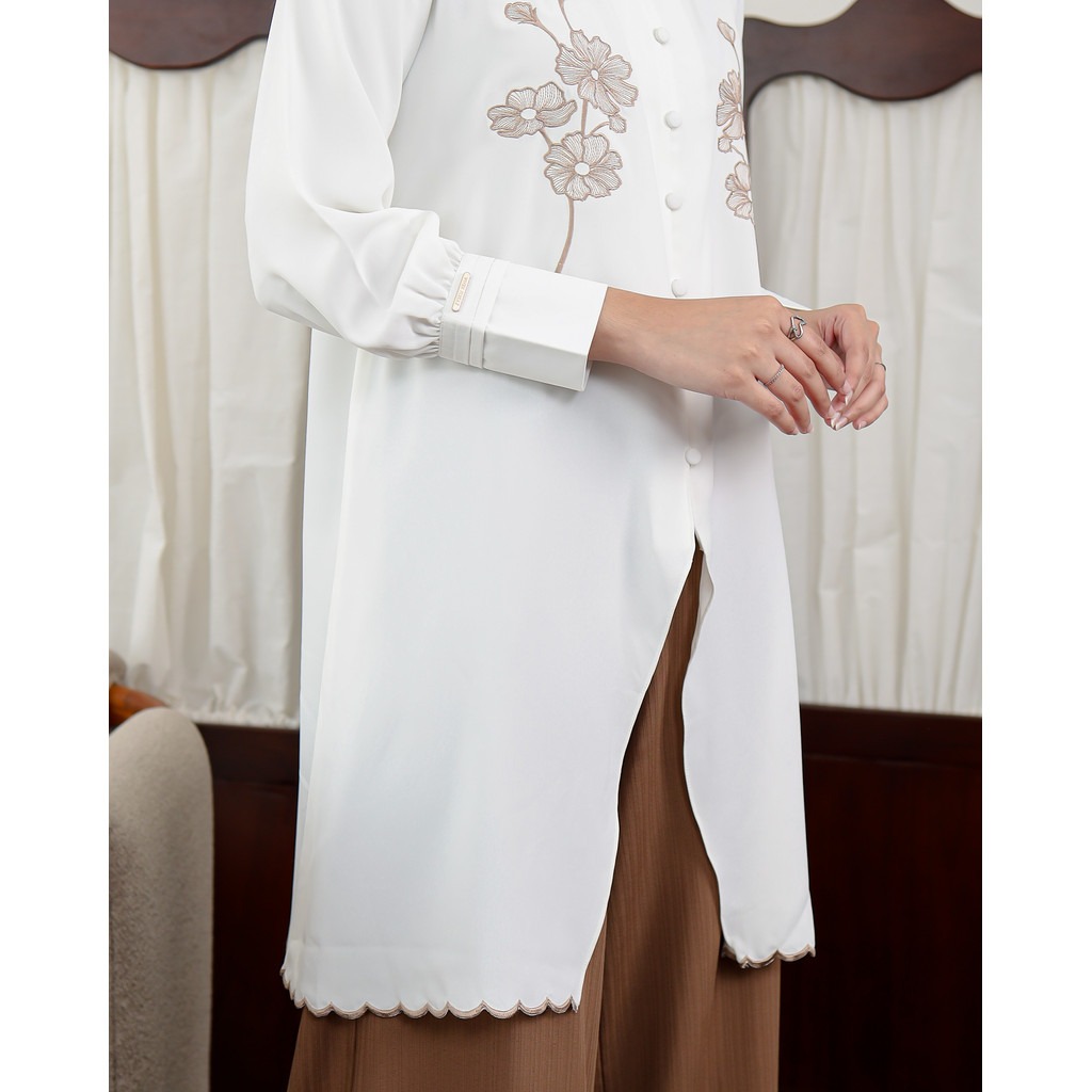 Zysku Xena | Vionne Tunic | Minor Defect | Atasan Tunik Bordir Lengan Panjang