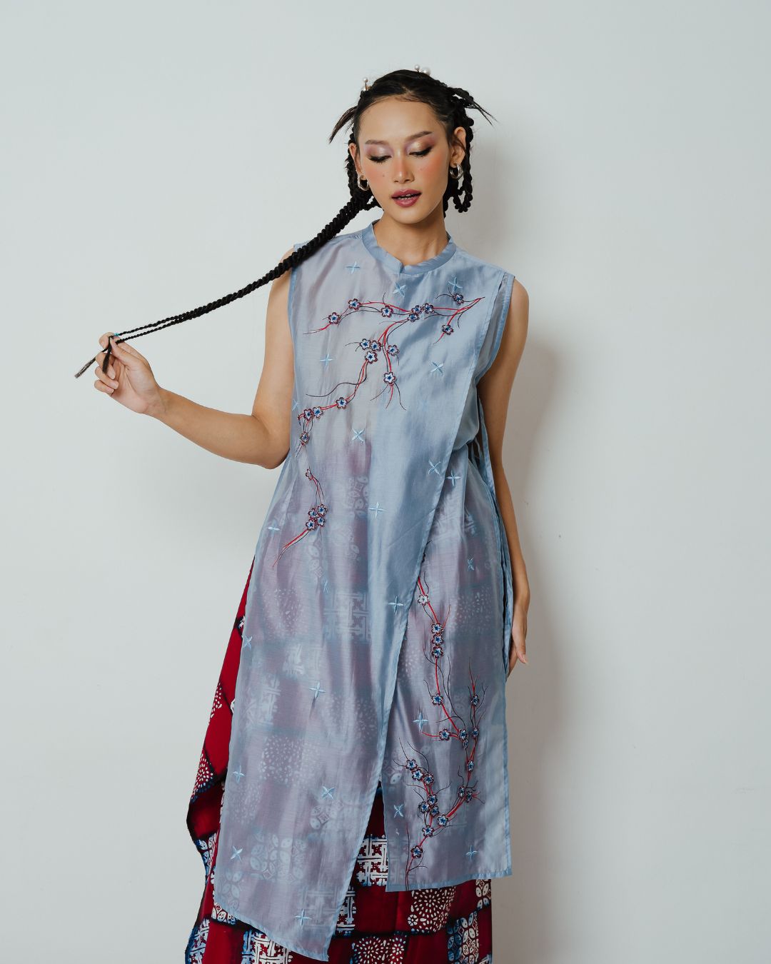 BOOLAO Long Vest Sakura 3D Embroidery - Denim Blue