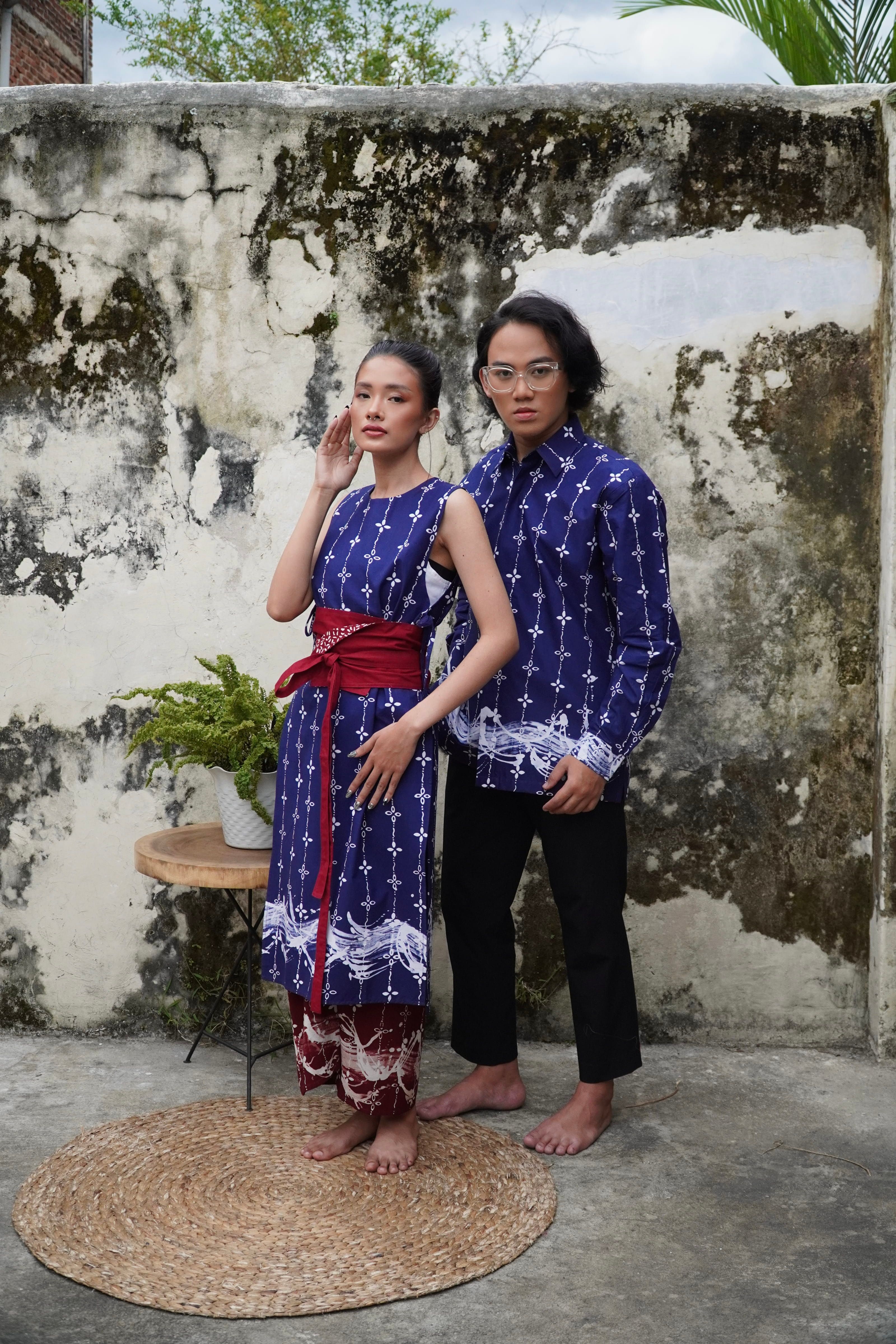 BOOLAO Kumeli Vest Navy Blue (Rompi outer Batik Kawung) - Biru Dongker