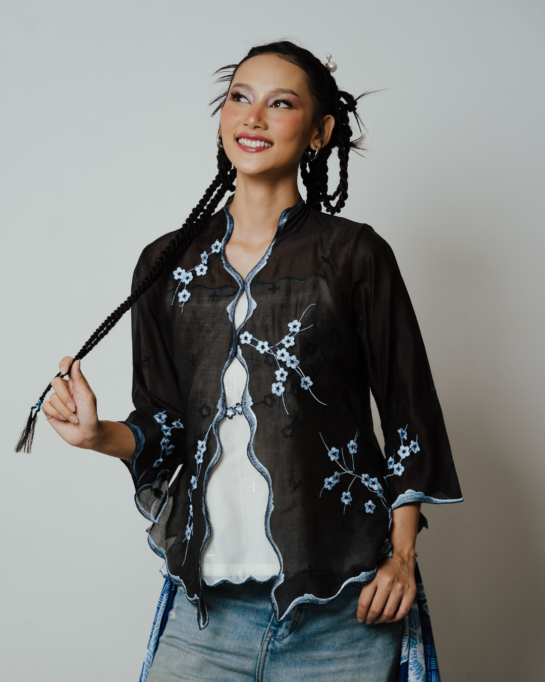 BOOLAO Kebaya Sakura 3D Embroidery - Black