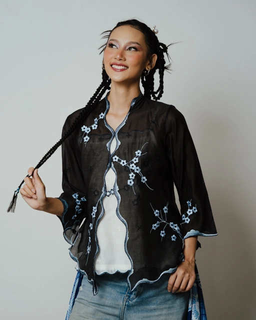 BOOLAO Kebaya Sakura 3D Embroidery - Black