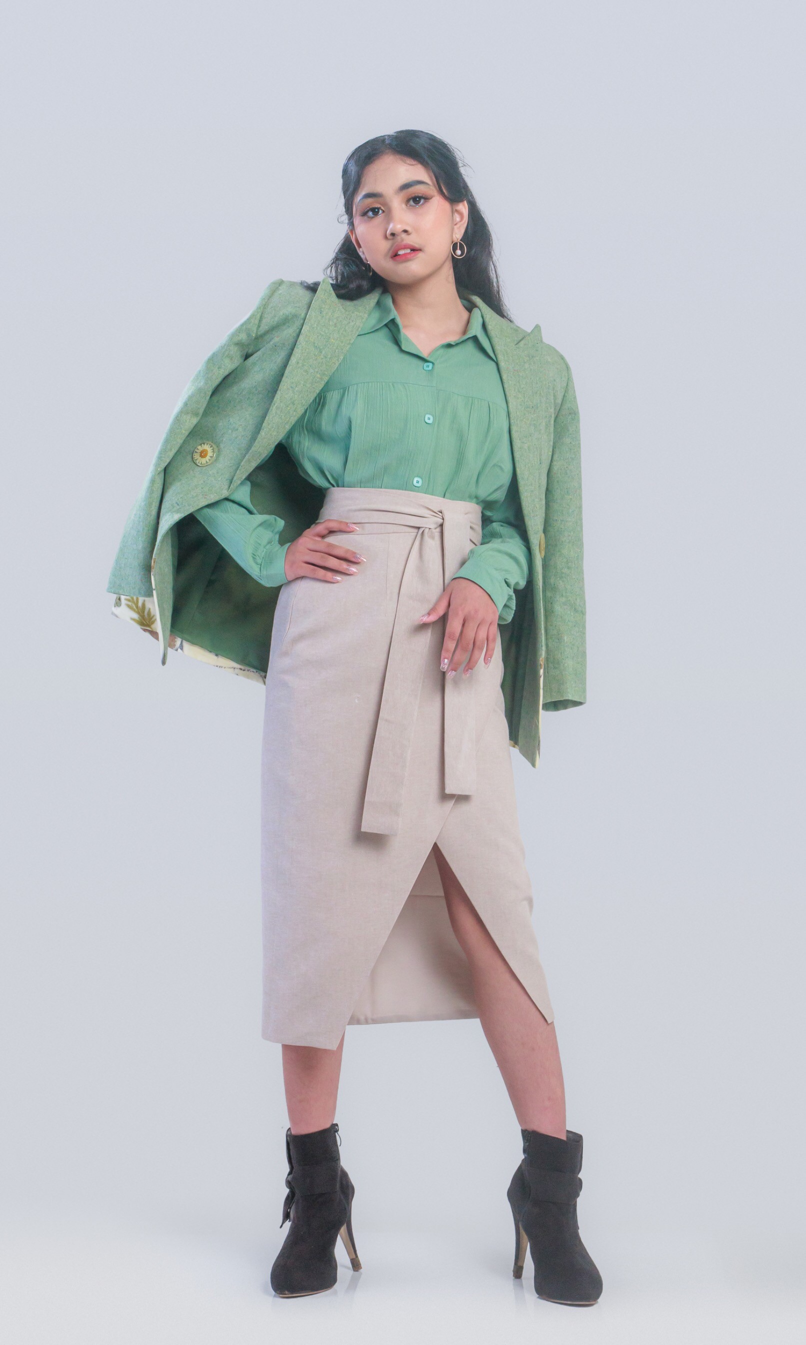 BOOLAO Two Tone Blazer Botanical with Ecoprint