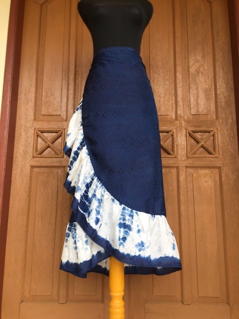 BOOLAO Shibori Wrap Skirt (Rok Nui Tie Dye)