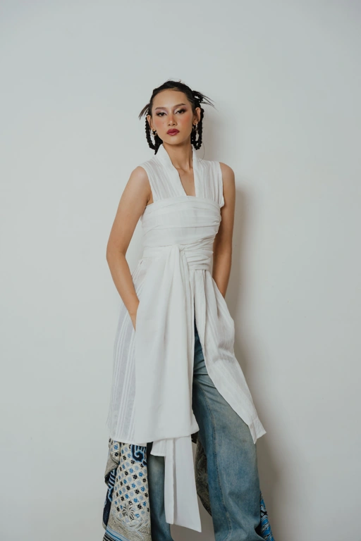 Image of Salin BOOLAO Kebaya Videlia Kemben Sleeveless Detachable