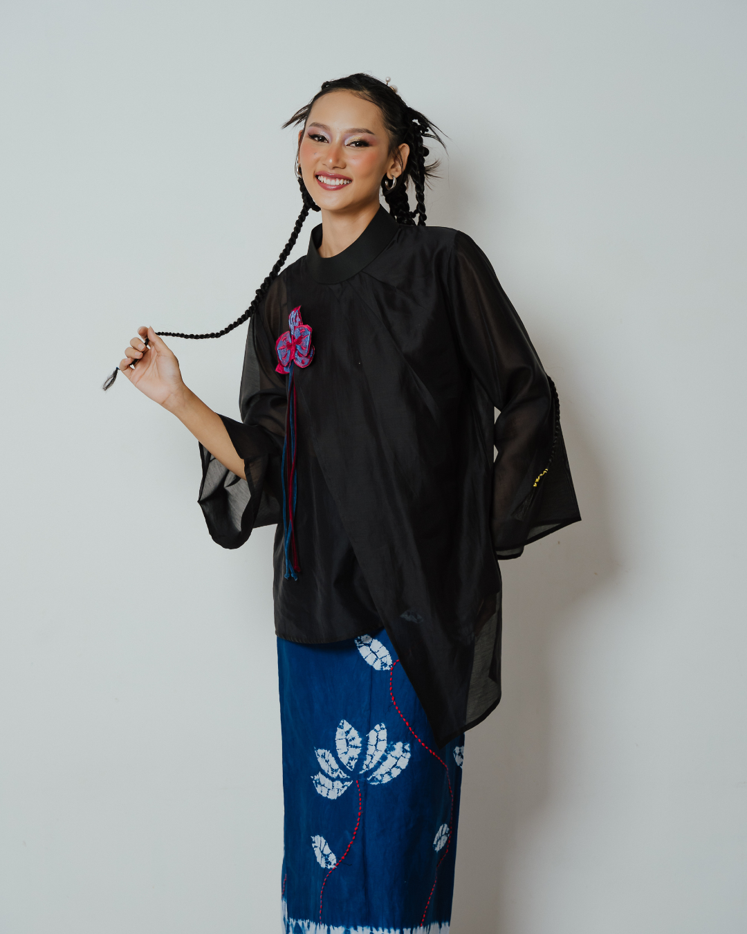 Blouse Nawang Wulan Long Sleeve - Black