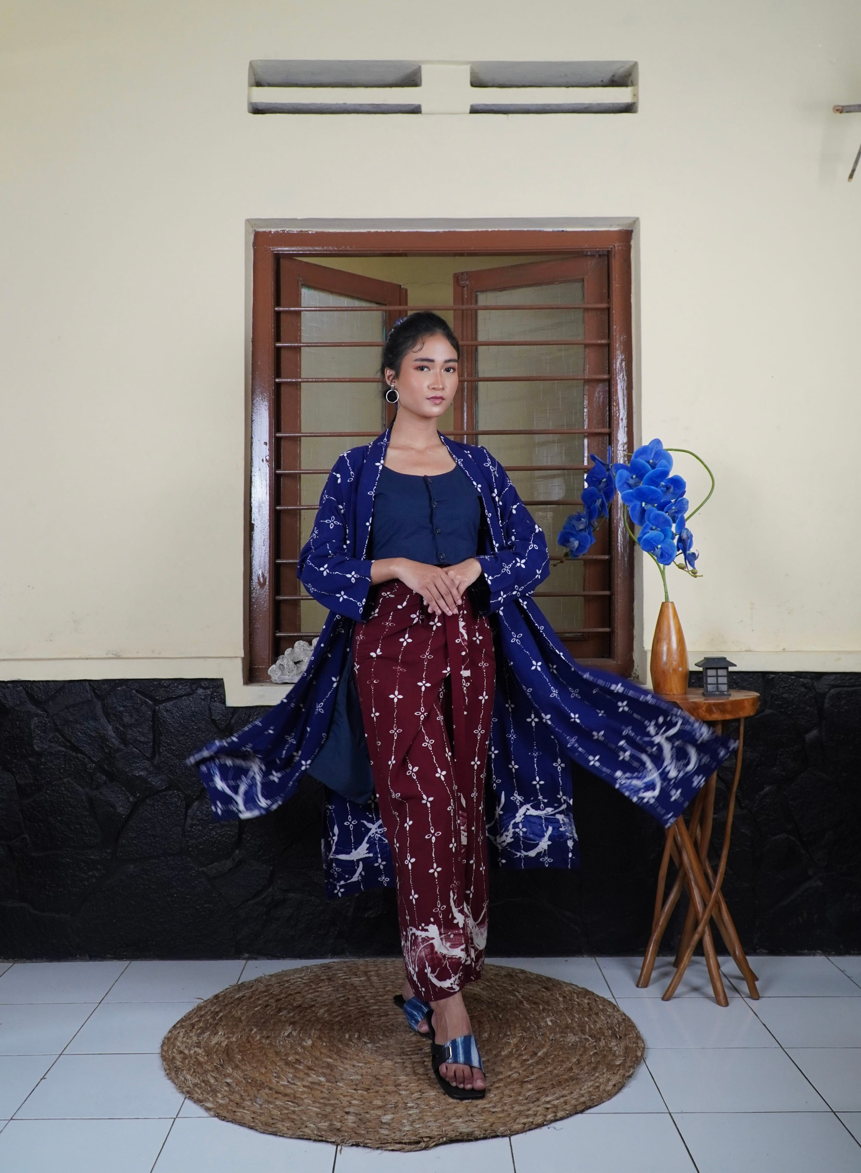 BOOLAO Kumeli Outer Kebaya Detachable Navy Blue (Kebaya Bongkar Pasang Batik Kawung) - Biru Dongker