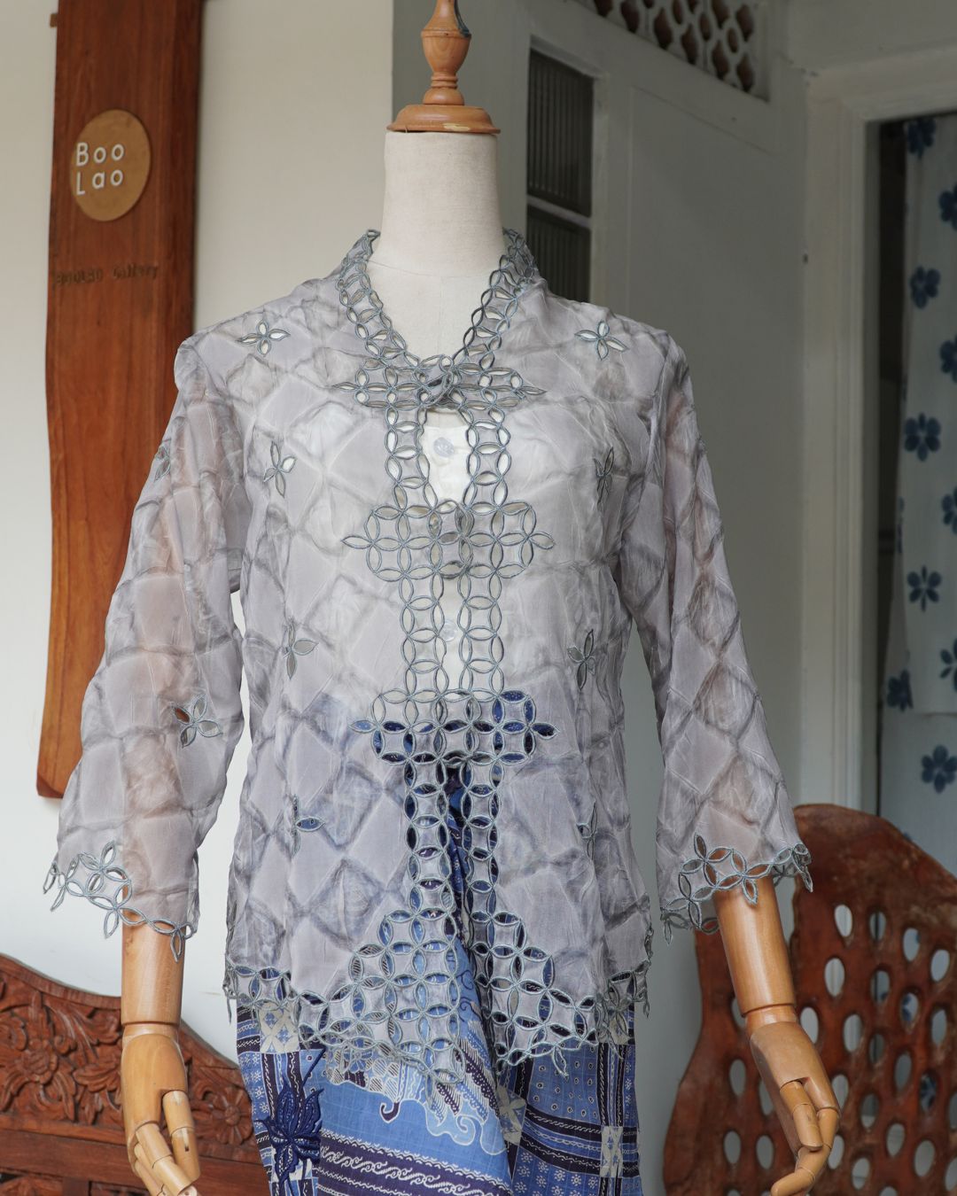 BOOLAO Kebaya Seribu Kawung - Grey