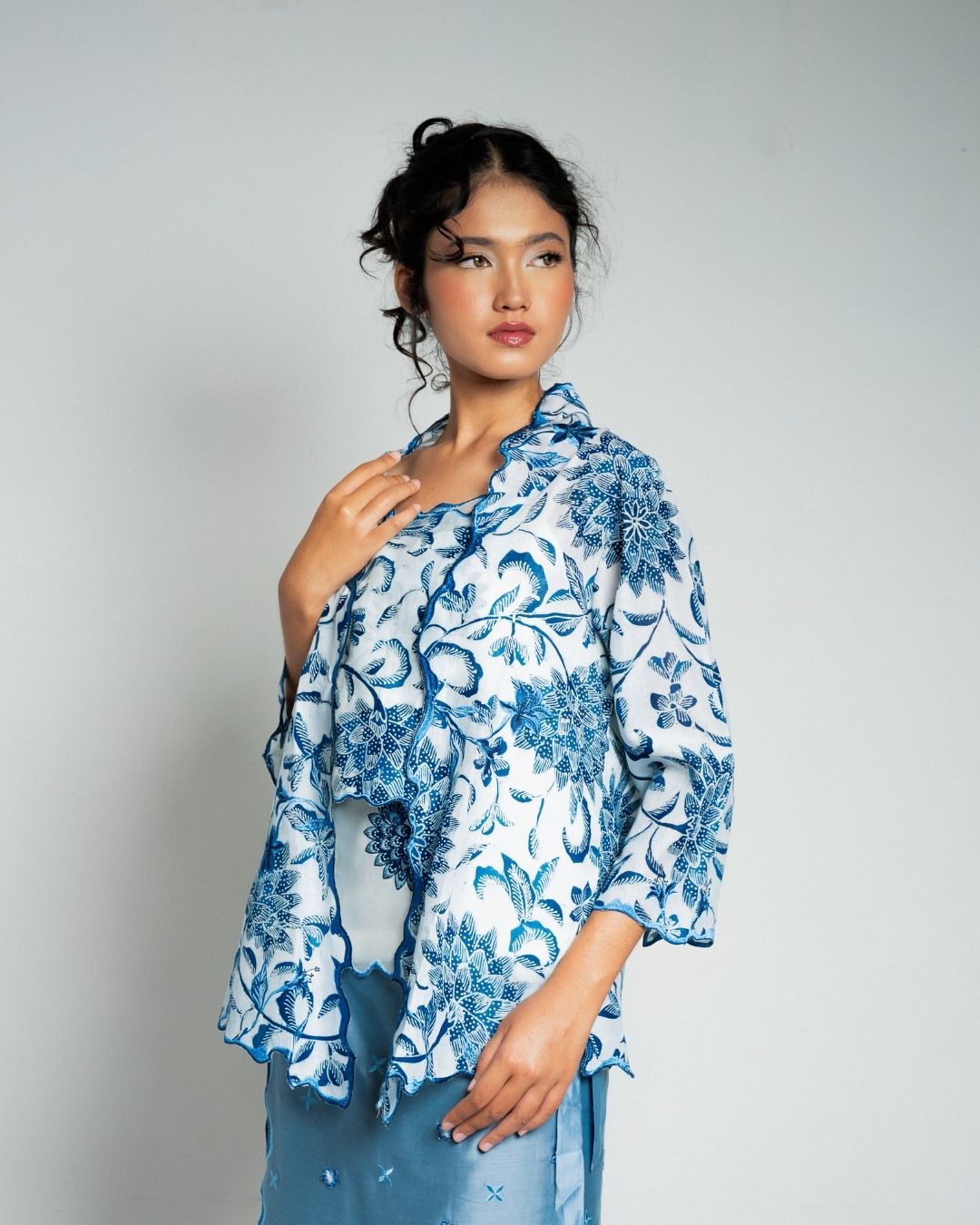 BOOLAO Outer Kebaya Batik Tulis Detachable (Kebaya Bongkar Pasang)