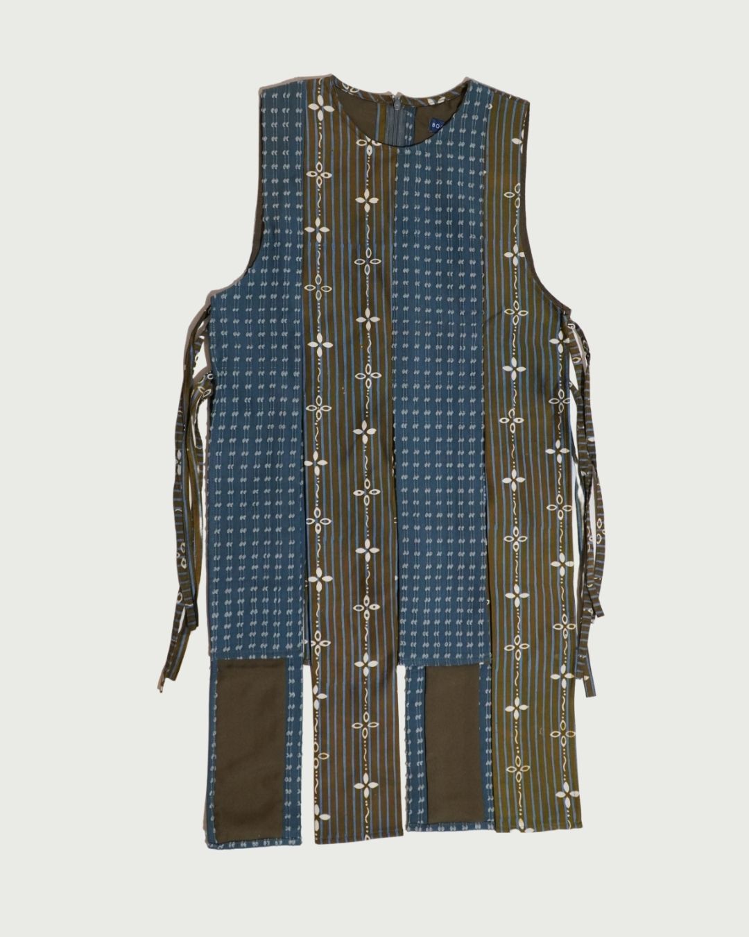 BOOLAO Vest Tenun Batik Kumeli