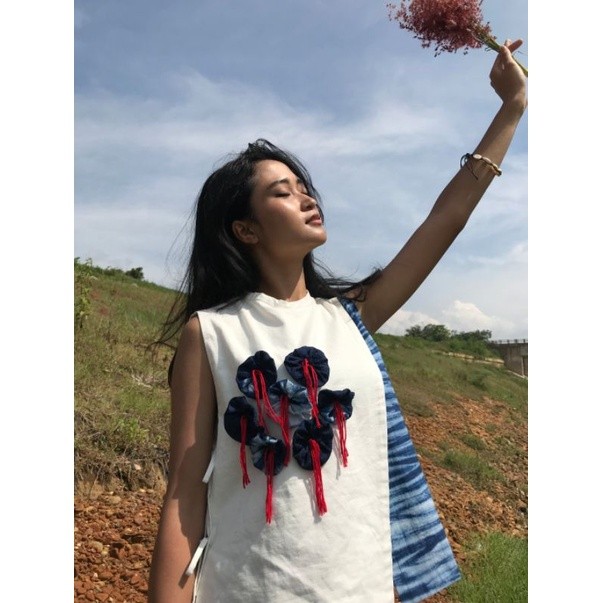 BOOLAO Coral Flower Vest (Rompi Shibori Ornament)