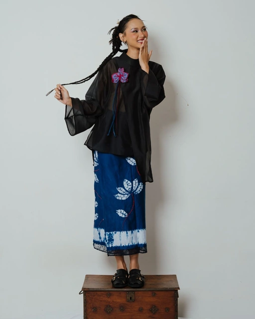 BOOLAO Lotus Saroong NUI Shibori Wrap Skirt (Rok Ikat Lilit)