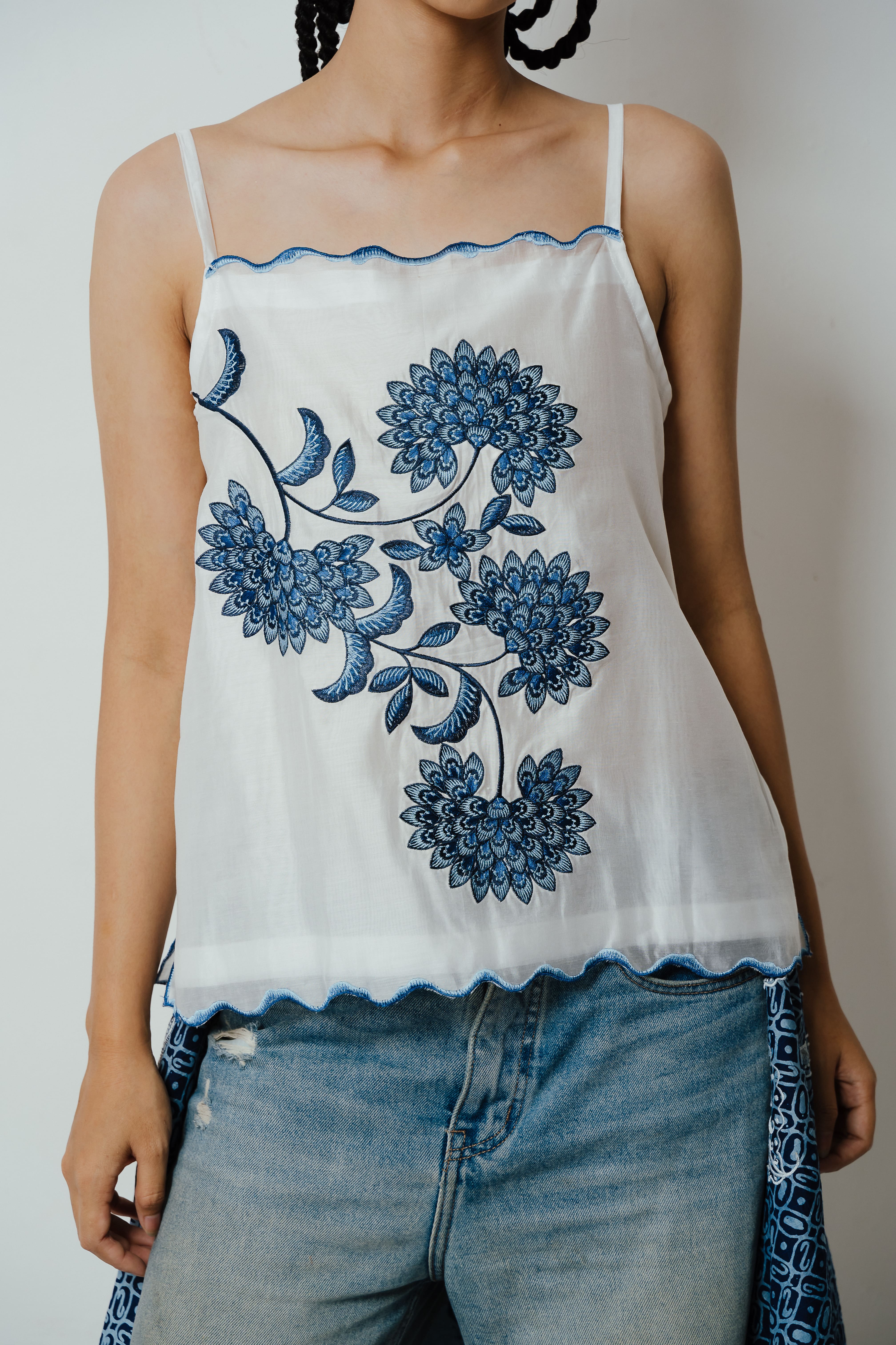BOOLAO x Putri Anjani Camisole Lotus Embroidery - Blue On white