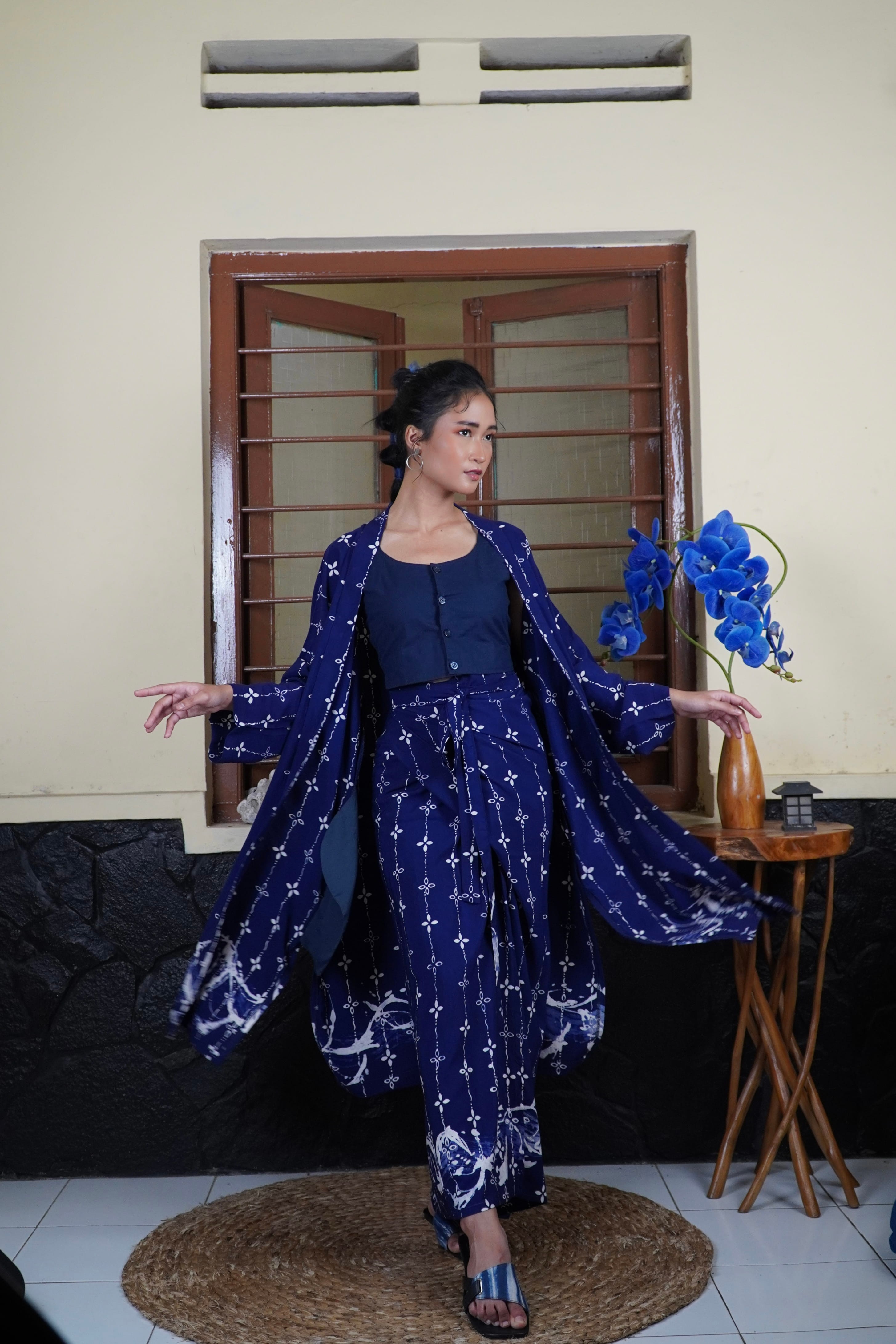 BOOLAO Kumeli Wrap Skirt Navy Blue (Rok Lilit Ikat Batik Kawung) - Biru Dongker