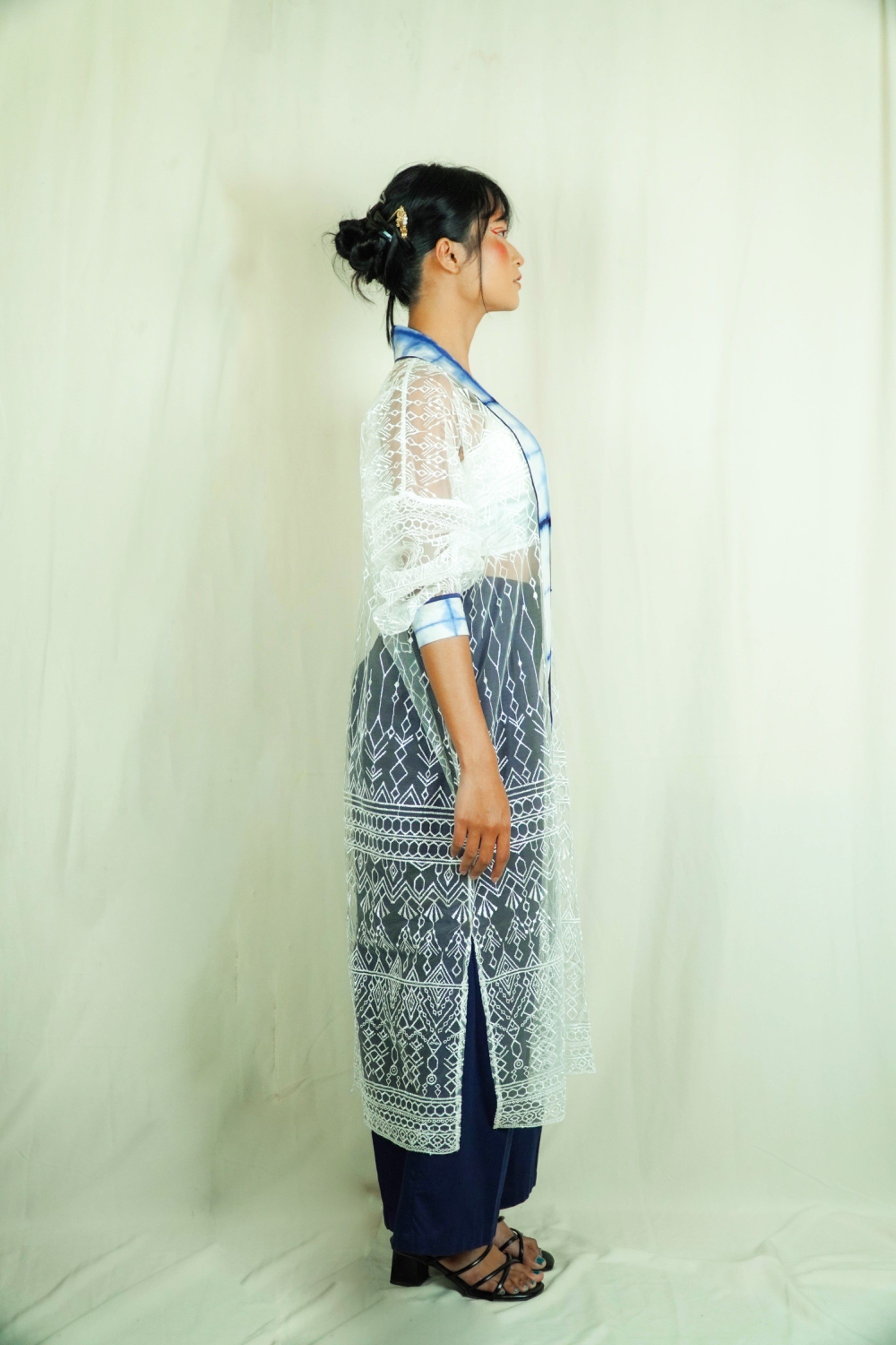 BOOLAO Embroidery Del Lune Outer Balloon Sleeve 