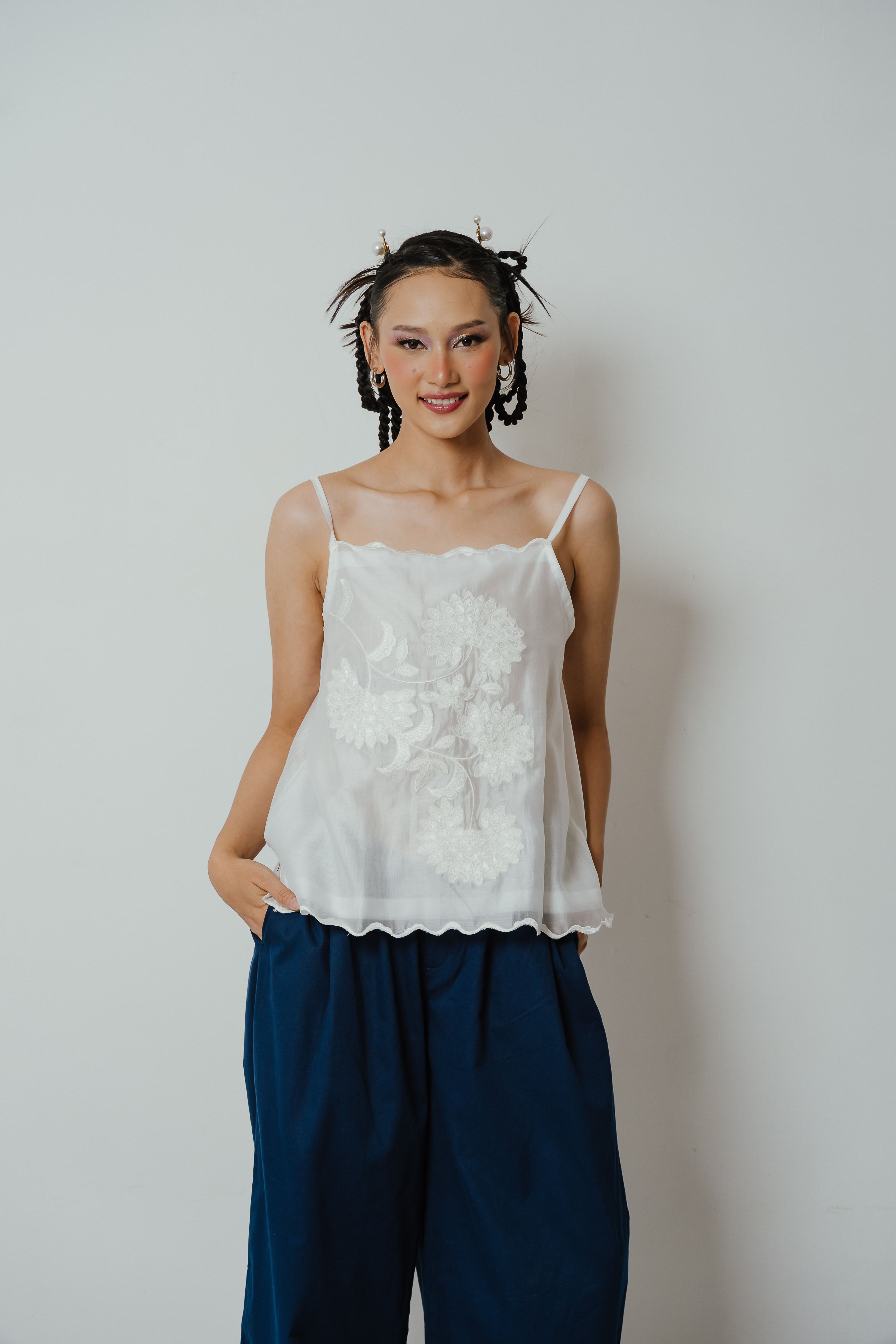 BOOLAO X Putri Anjani Camisole lotus Embroidery - White