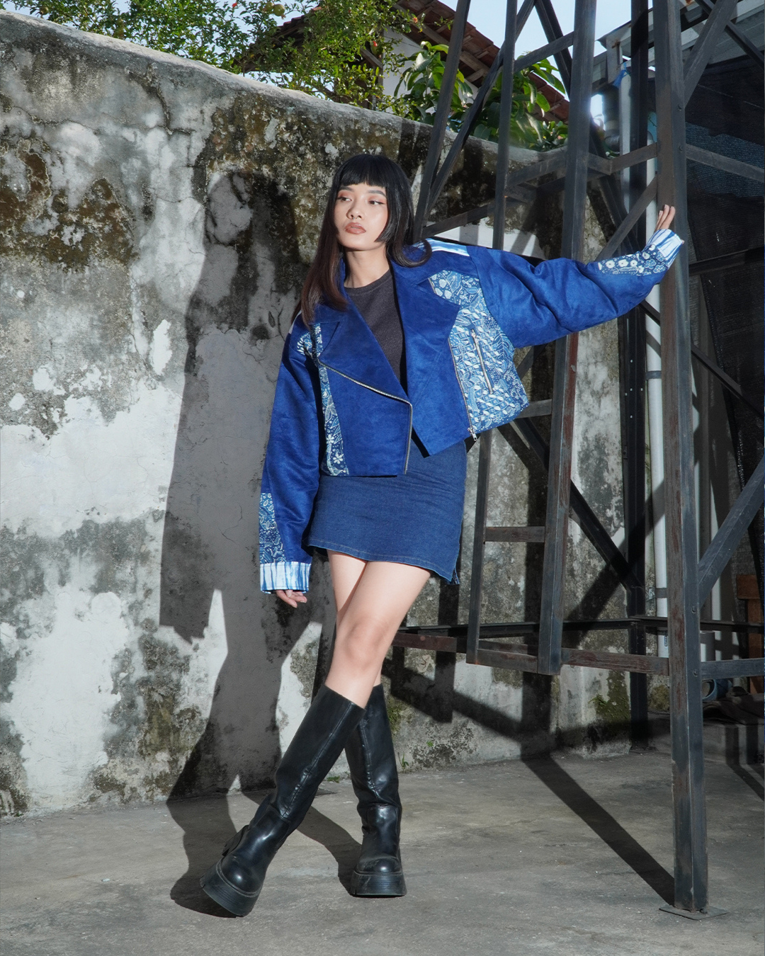 BOOLAO Ginza Jacket Suede Tjiwaringin - Navy