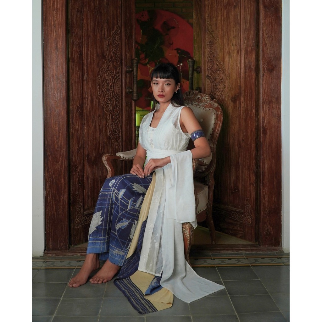 BOOLAO Kebaya Videlia Kemben Sleeveless Detachable (Outer Bongkar Pasang)