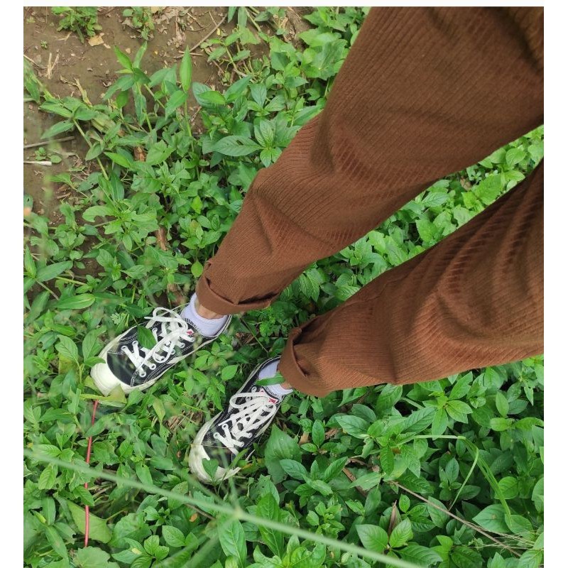 BOOLAO Over All Corduroy Suede PICNIC PANIC (Jumpsuit Celana Kodok Coklat)