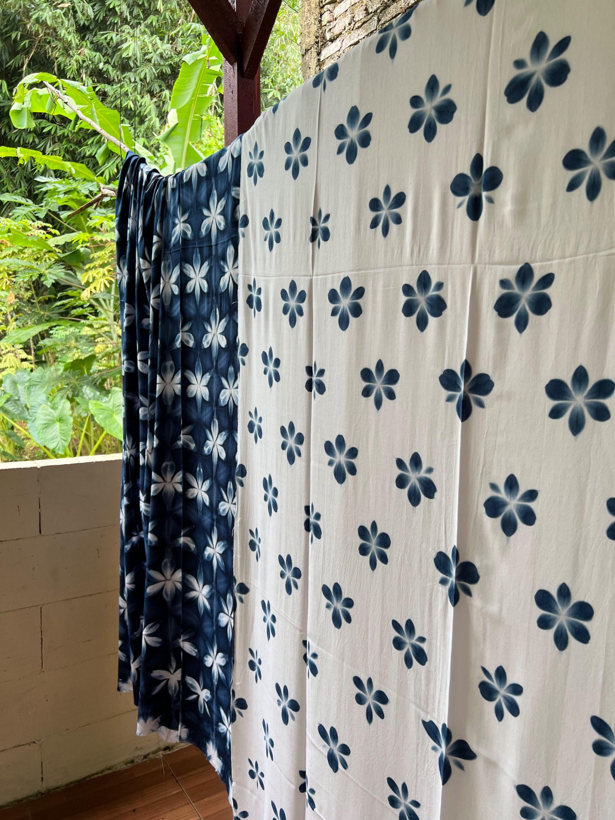 BOOLAO Textile - The Blue Snowflakes