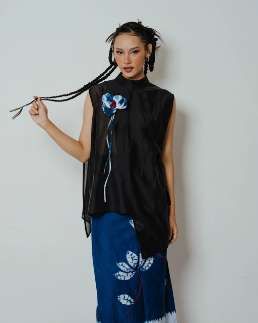 Image of Blouse Nawang Wulan - Black (Tanpa tangan)
