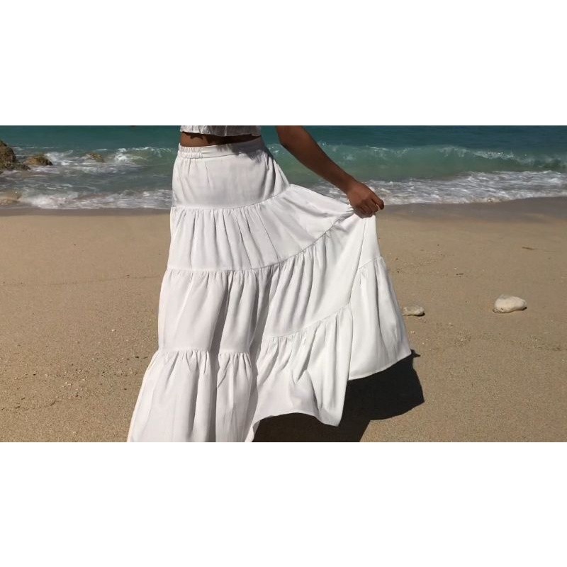 BOOLAO Picnic Panic Plain Tiered Skirt Tiolina (Rok Kembang)