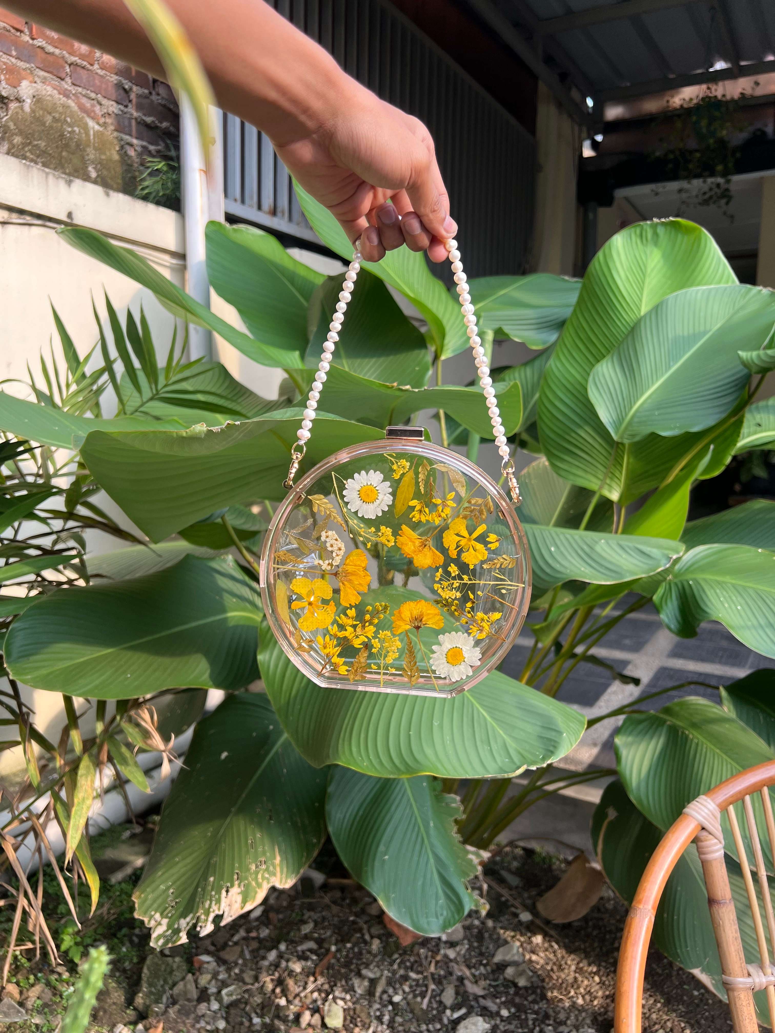 BOOLAO Transparent Resin Art Purse Bag - Round