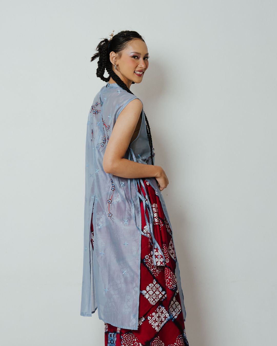 BOOLAO Long Vest Sakura 3D Embroidery - Denim Blue