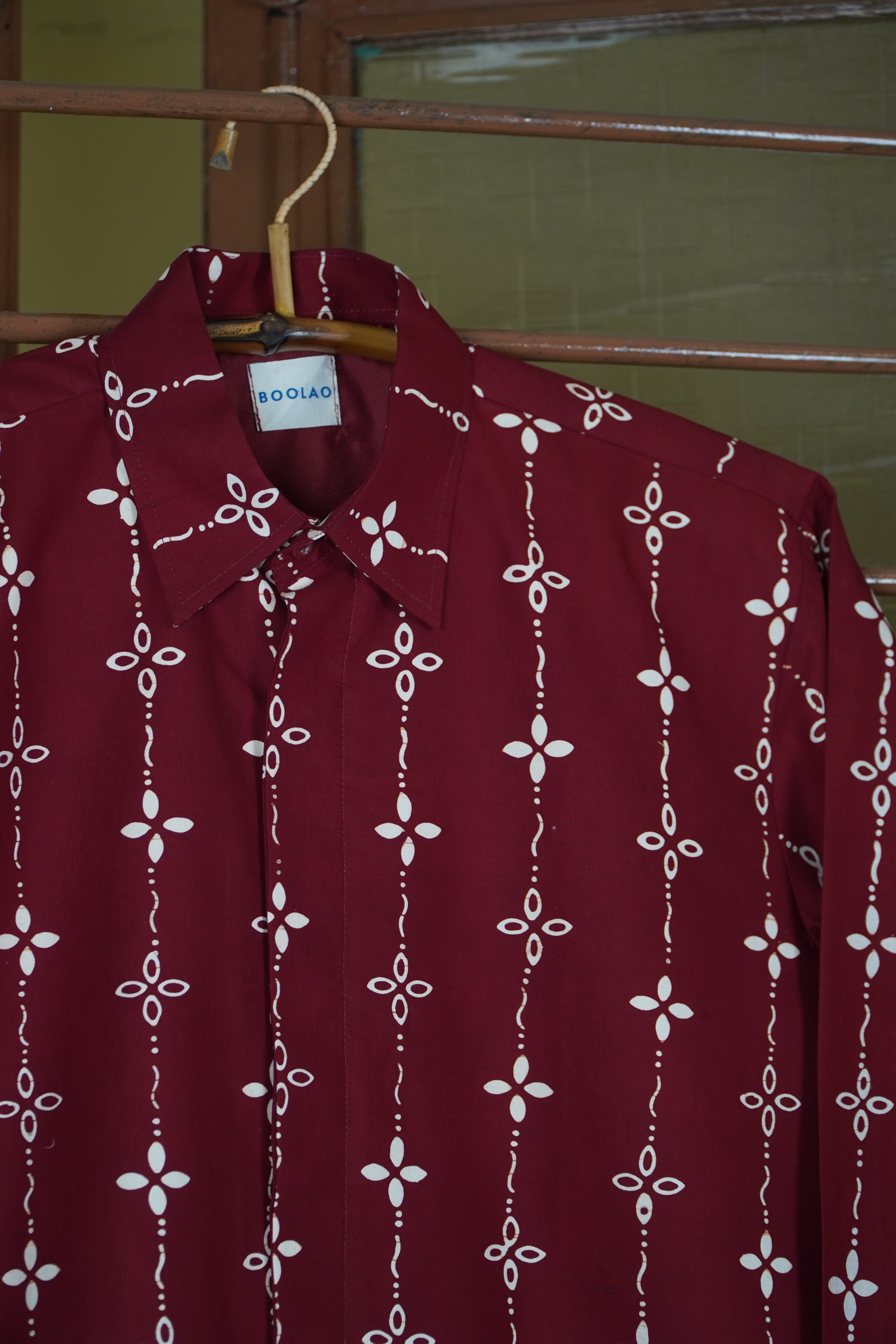 BOOLAO Kumeli Kemeja Panjang - Merah Maroon