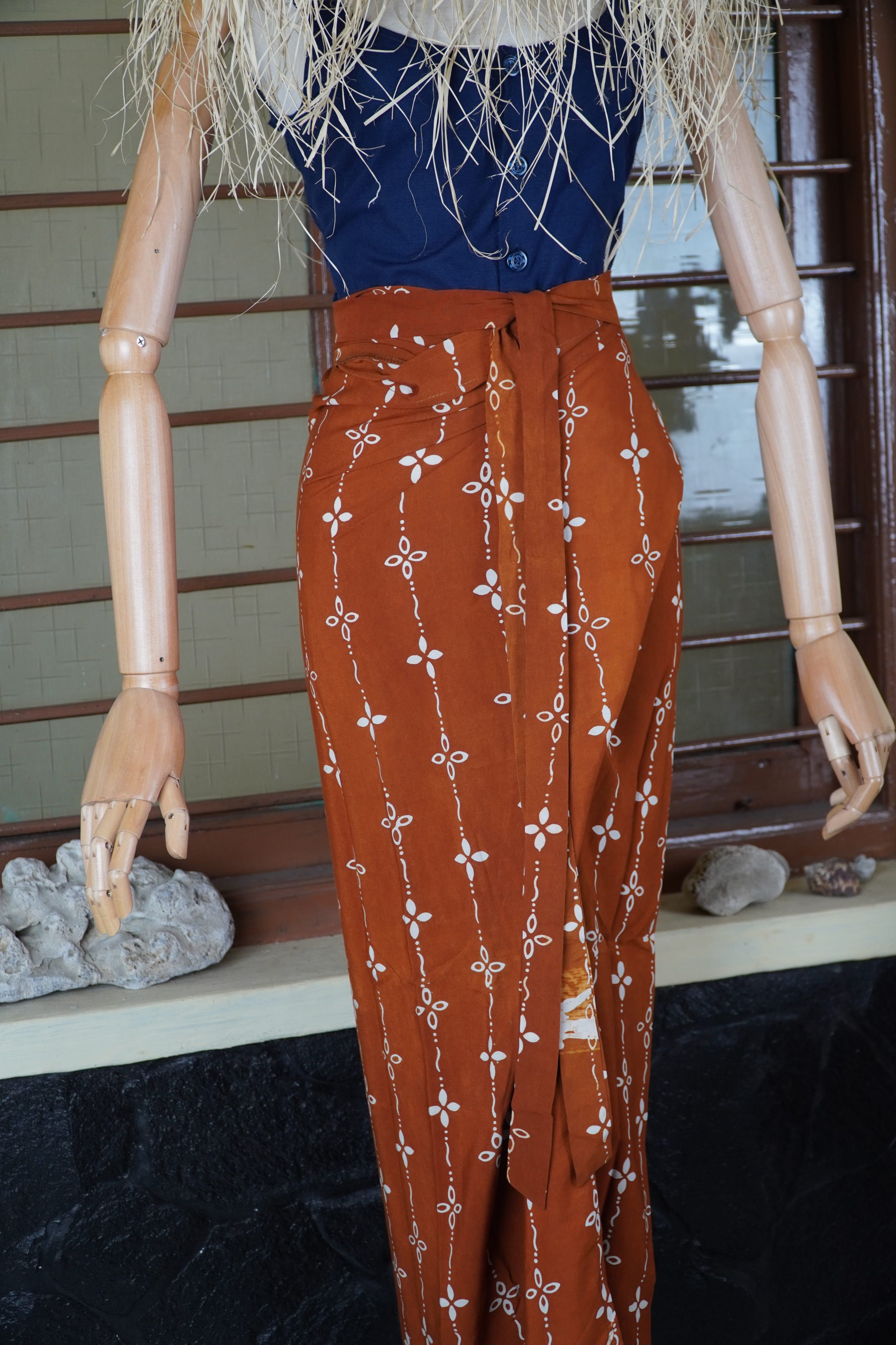 BOOLAO Kumeli Wrap Skirt Coklat (Rok Lilit Ikat Batik Kawung) - Caramel
