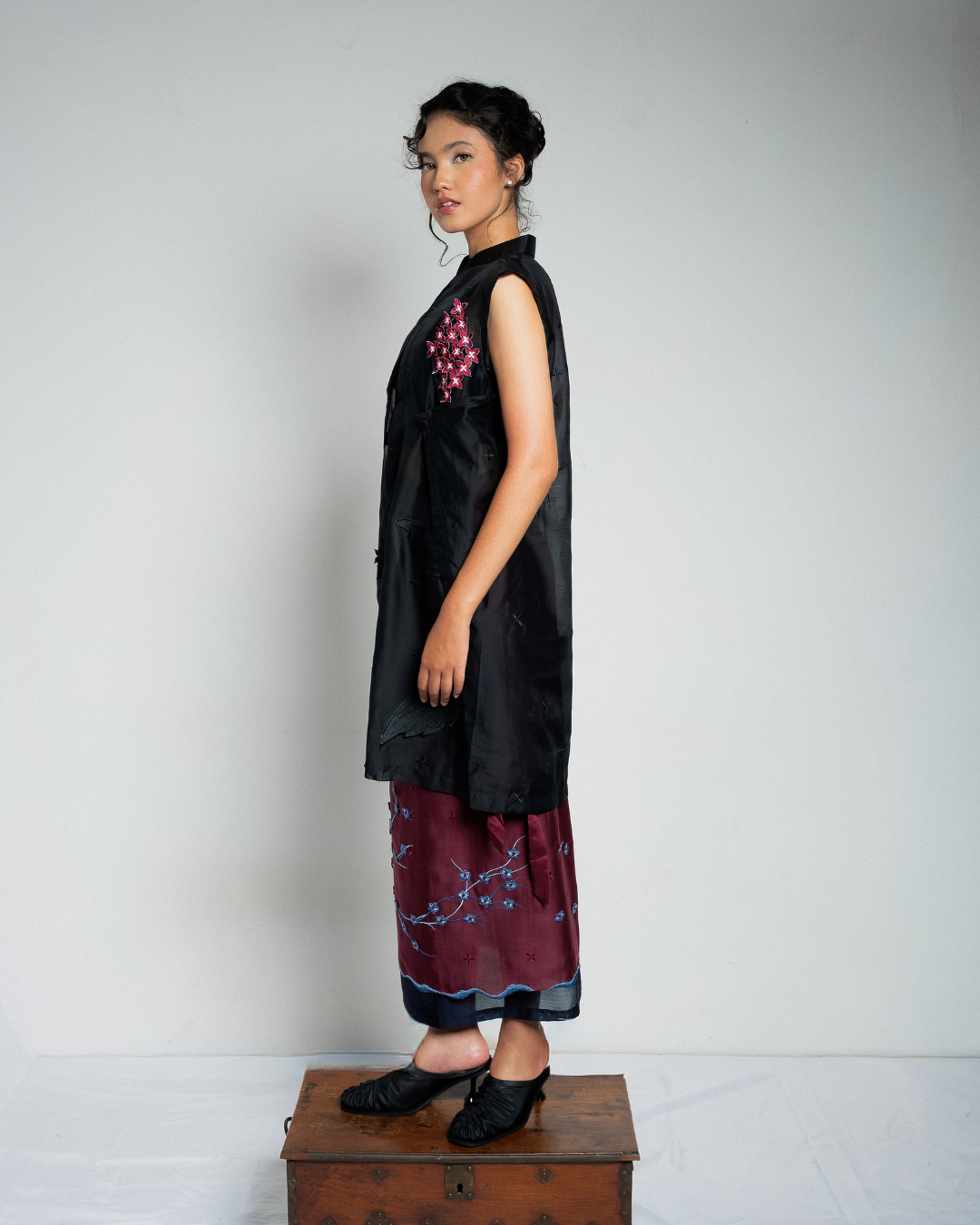 BOOLAO Outer Geranium Flower Sleeveless