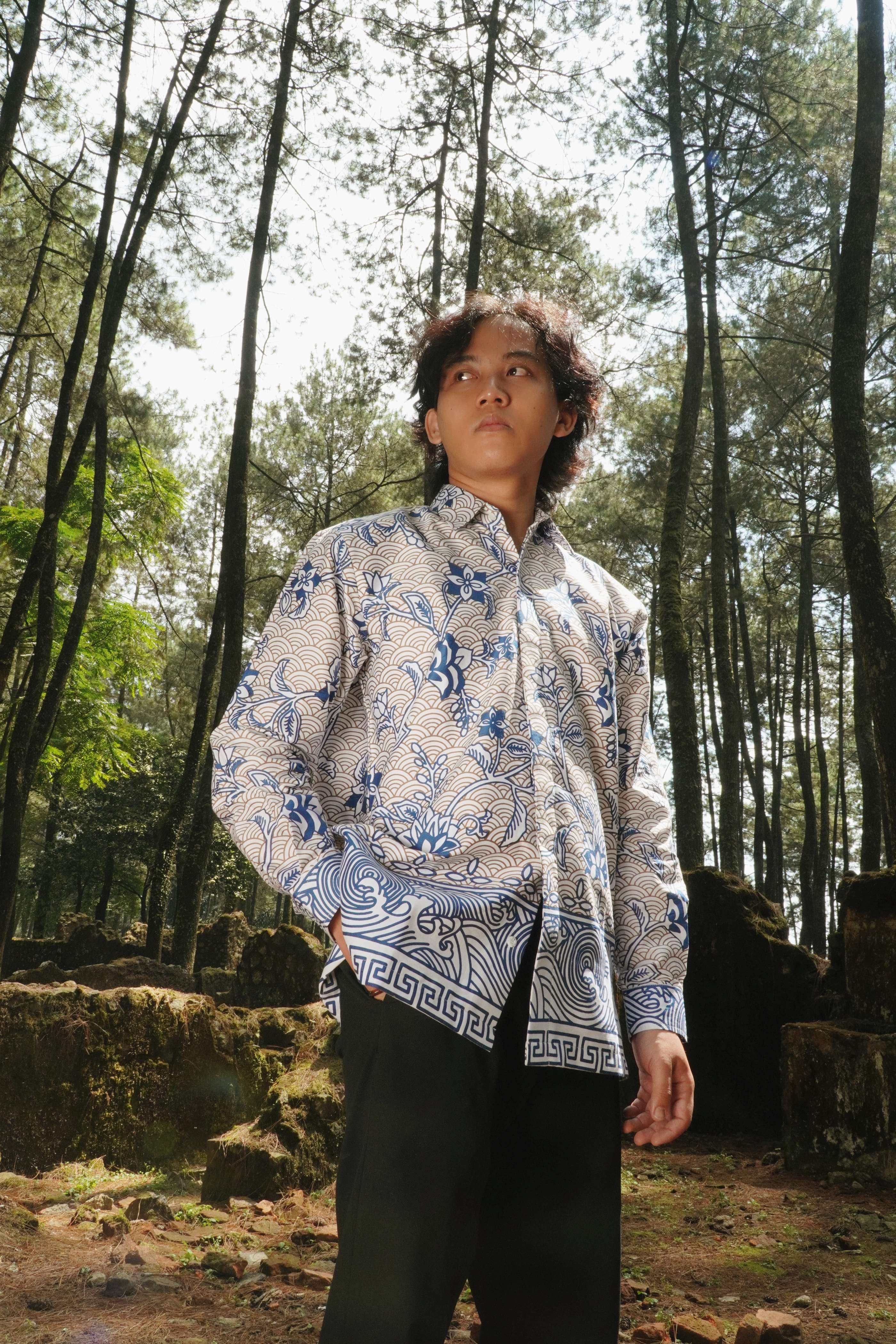 BOOLAO Kemeja Porcelain Batik